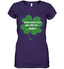 When Irish eyes are smiling Run Lucky St Patricks Day Shirt Women's V-Neck T-Shirt Women's V-Neck T-Shirt - skytshirtshop